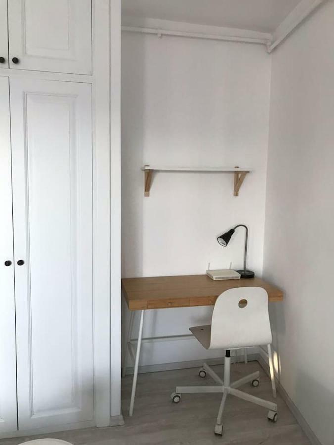 Beautiful Studio Near The Center Of Cluj Exterior photo