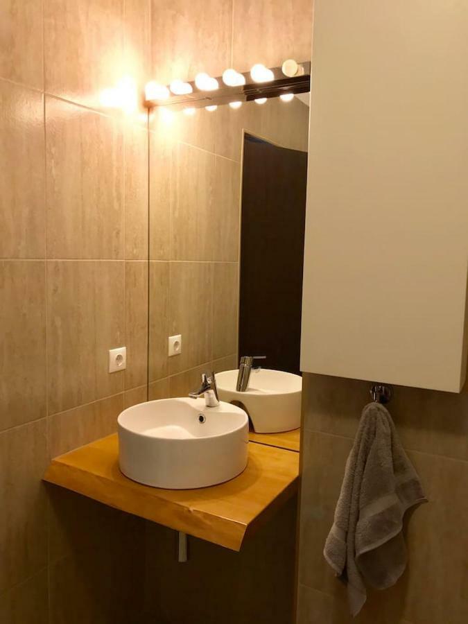 Beautiful Studio Near The Center Of Cluj Exterior photo