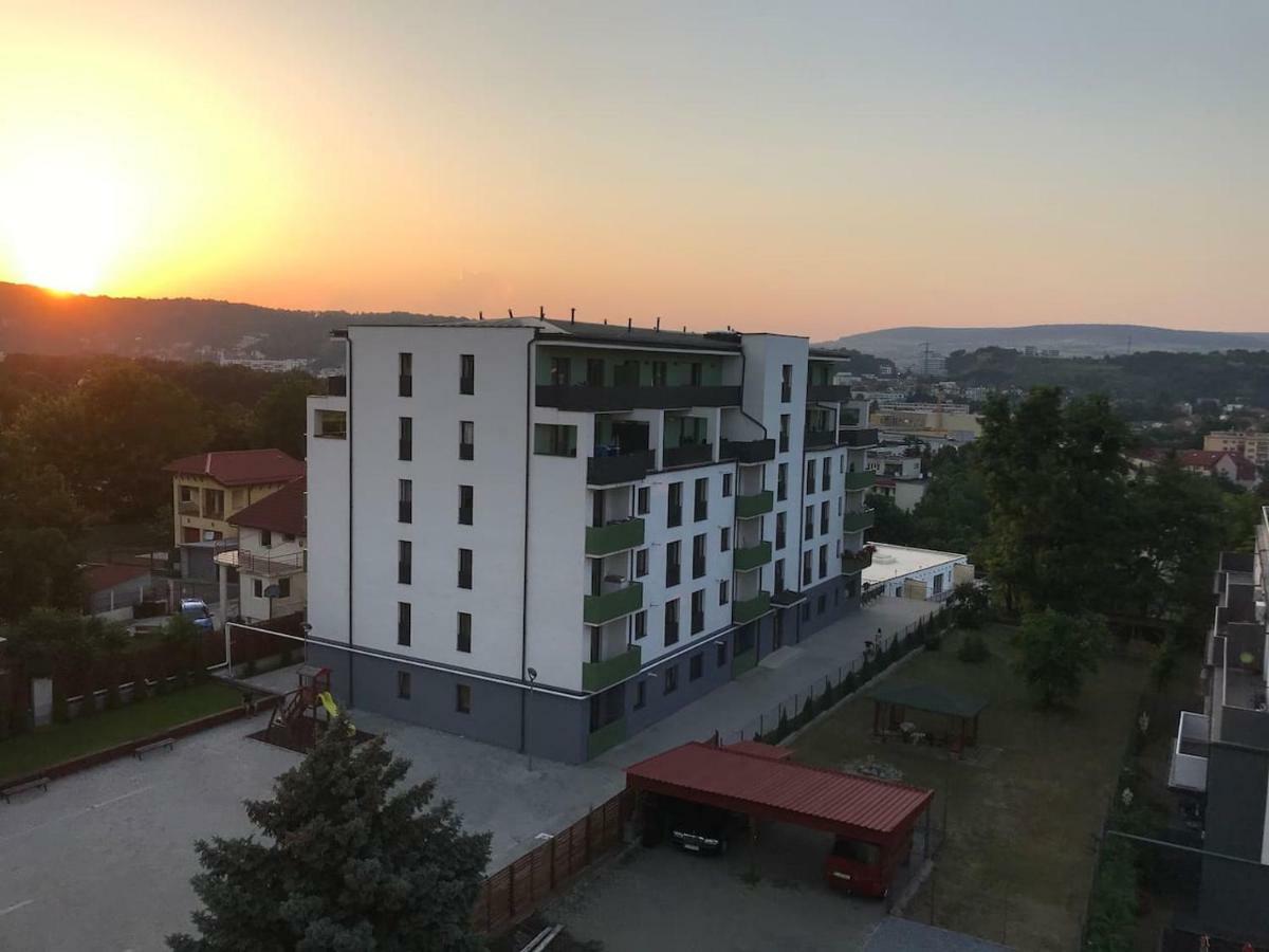 Beautiful Studio Near The Center Of Cluj Exterior photo